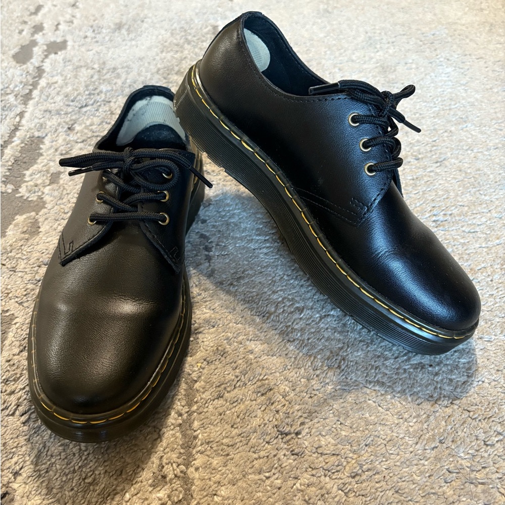 Dr. Martens Zavala lo Oxfords shoes